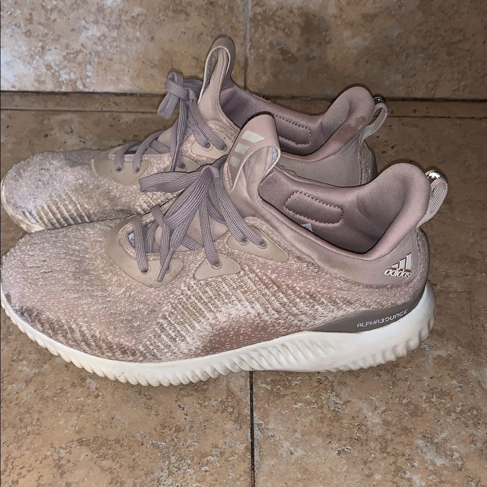 Adidas Alphabounce sneakers